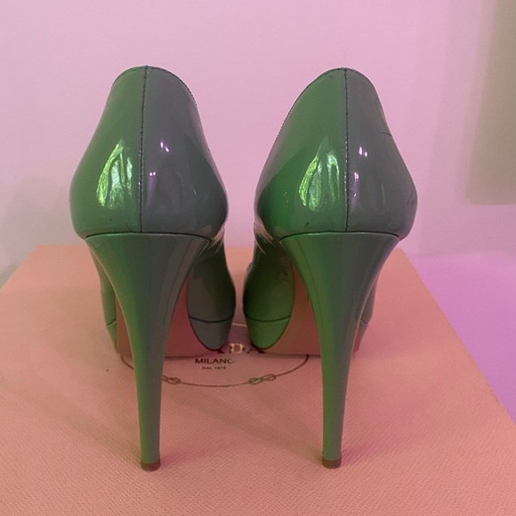 Prada peep toe Pump - Picture 6 of 6